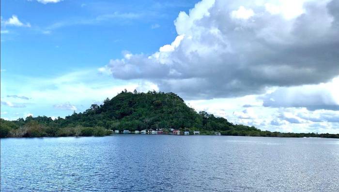 10 Wisata Di Kalimantan Barat