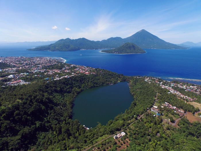 10 Wisata Di Maluku Utara